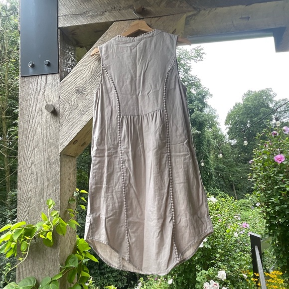 Embroidered Dress - Picture 4 of 4